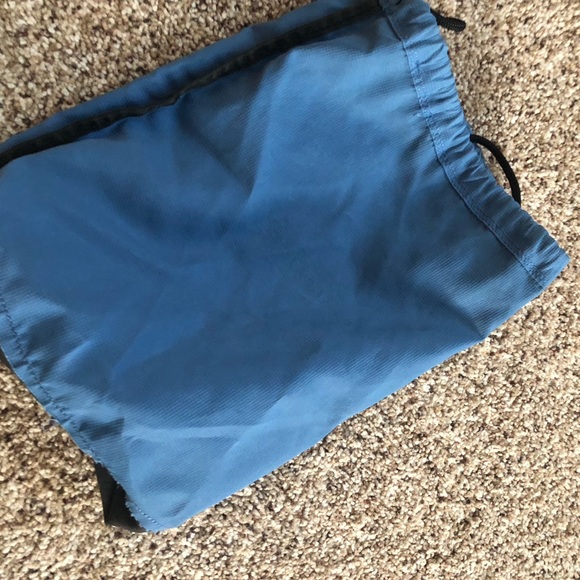 Eddie Bauer cinch Drawstring backpack - Picture 4 of 6